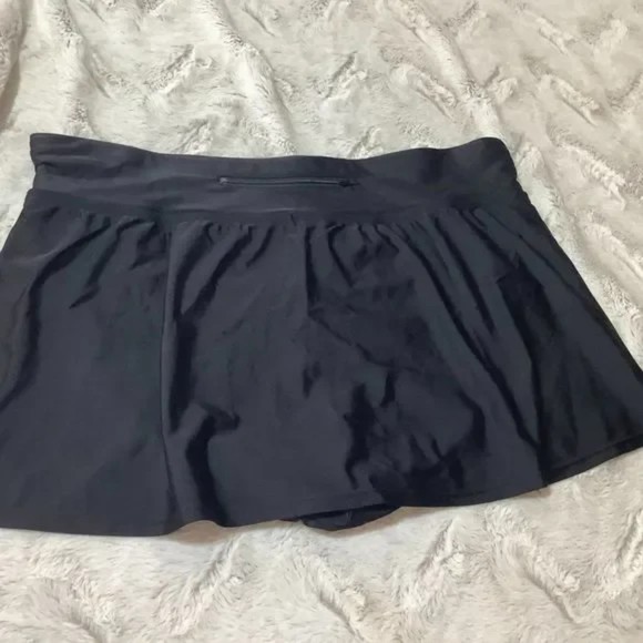reebok black bikini bottom with attached skirt size 18 - Picture 5 of 8